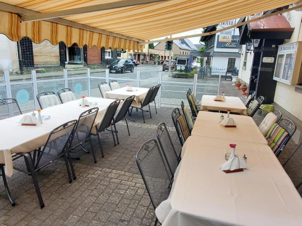 Landhotel Westerwaldgrill Höhn エクステリア 写真